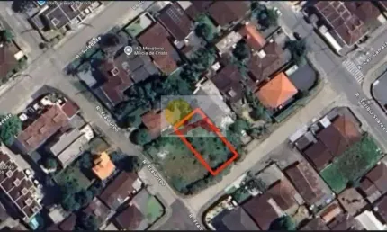 Terreno à venda no Iririú, Joinville 