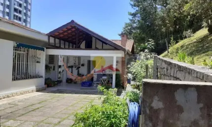 Casa com 4 quartos à venda no América, Joinville 
