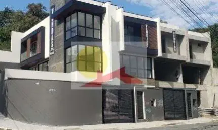 TRIPLEX no FLORESTA com 3 quartos para VENDA, 145 m²