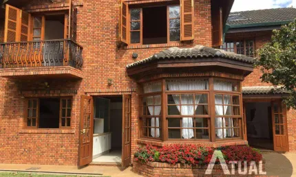 Casa de alto padrão a venda condomínio Residencial Cantareira .