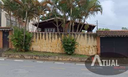 Casa com 3 dormitórios em Terra preta/Mairiporã - R$ 800 mil