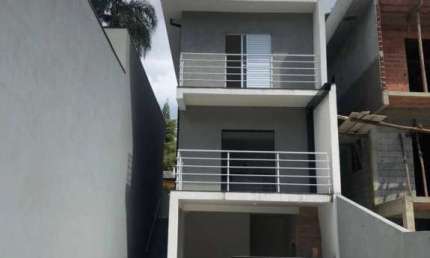 Casa á venda com piscina - terreno de 448 m², em Mairiporã/SP