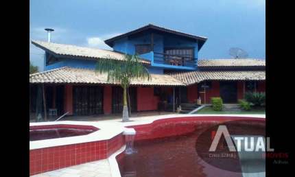 Casa á venda - em estilo Rústica- em Codomínio de Alto Padrão - Piracaia