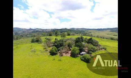 Sítio em Igaratá ótimo local com 40.247m² e Riachinho