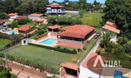 Chácara á venda em Atibaia - com 4 dormitórios (01 Suíte)  terreno 1.368 m²
