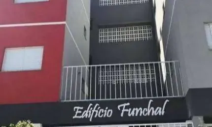 Apartamento à Venda no Edifício Funchal em Atibaia/ SP