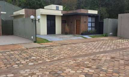 Casa com piscina a venda em Atibaia/SP - Chácaras Brasil