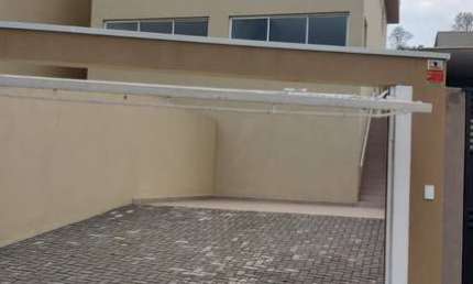 Sobrado geminado 3 dorm. sendo um suíte Bairro nobre Atibaia-SP