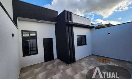 Casa Térrea com 3 dormitórios a venda em Bragança paulista