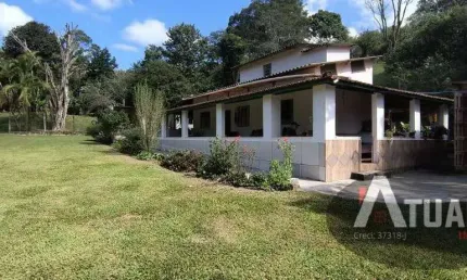 Sitio a venda em Mairiporã 800 mts do asfalto 6 km do centro.