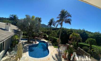 Casa de Luxo à venda no Clube da Montanha - Atibaia/SP