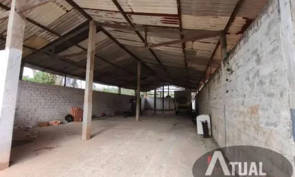 Galpão com 11.000 de terreno e 970 m² de área construída
