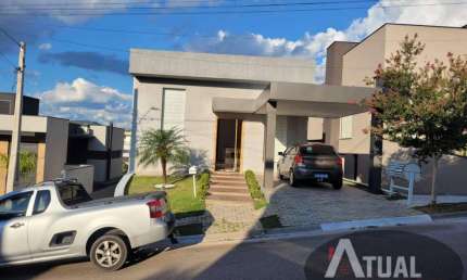 Casa mobiliada de 285m2 de 4 dormitórios em condomínio fechado – Atibaia.