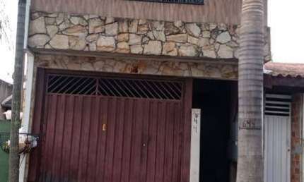Casa à Venda em Atibaia /SP - Ótimo para quem quer inverter em aluguel