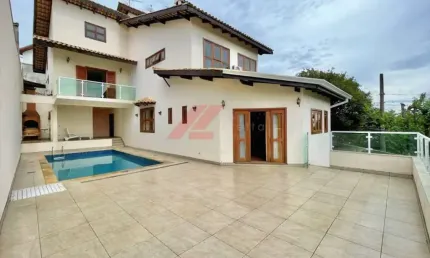 Magnífica Casa em Condomínio à Venda em Carapicuíba-SP, Bairro Terras do Madeira: 4 quartos, 2 suítes, 1 sala, 5 banheiros, 5 vagas, 356,64m².