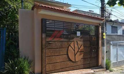 Excelente Casa de 3 Quartos para Locação no Campo Belo, São Paulo-SP: Suite, 2 Banheiros, 2 Vagas de Garagem, 145m².