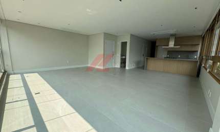 Apartamento de luxo para locação no Itaim Bibi, São Paulo-SP: 3 quartos, 3 suítes, 1 sala, 4 banheiros, 2 vagas de garagem, 147m².