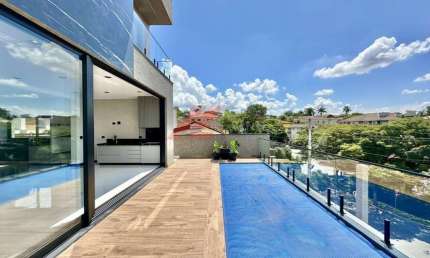 Casa de luxo em condomínio à venda em Cotia-SP, São Paulo II: 4 quartos, 4 suítes, 1 sala, 5 banheiros, 6 vagas, 440m².