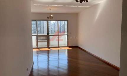 Apartamento de luxo na Indianópolis: 4 quartos, 4 suítes, sala ampla, 6 banheiros e 3 vagas de garagem. Venha conferir!