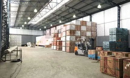 Galpão comercial de alto padrão na mooca, são paulo-sp: 1.700m², 4 banheiros - venda ou locação!