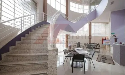 Cambuci - Prédio Comercial Recem Reformado! Galpão/Depósito/Armazém 1800m² AC/1191m² AT. Prédio de esquina e exatamente de frente para o futuro shopping cosmopolitano.