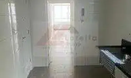 Apartamento com excelente vista, esquina com a rua da consolação, 89,00 m² útil, 2 dormitórios mais o terceiro opcional.