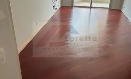 Oportunidade Única! Apartamento de 108m² na Vila Anglo Brasileira! 3 dormitórios, sendo 1 suíte, living amplo, varanda, 2 vagas!!