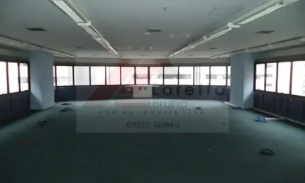 Itaim bibi - conjunto comercial 319m², vão livre, piso porcelanato, bom espaço de trabalho, salas de reunião, boa iluminação. ar condicionado, 4 banheiros e 5 vagas fixas