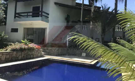 Jundiaí, Condomínio Capital Ville I Linda casa térrea com 390m² de área construída em terreno de 1.000m².