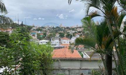 Casa à venda em São Paulo, Pacaembu: 5 quartos, 2 suítes, 3 salas, 4 banheiros, 3 vagas de garagem, 326m² de área