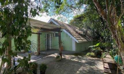 Fazendinha - 4 Sts / AT: 3 mil m² / Arq. Sig Bergamin /Edícula HOME OFFICE!