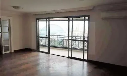 Apartamento em bom estado, 170,25 m² - 2 dormitórios e 3 vagas.