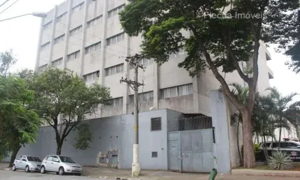 Prédio para alugar na Rua Doutor Virgílio do Nascimento, 476, Brás, São Paulo
