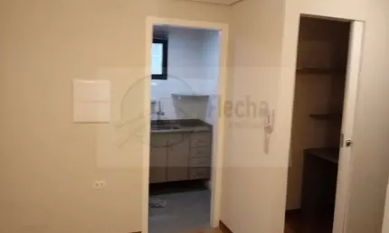 Conjunto comercial 88 m², com 2 banheiros e 3 vagas de garagem.