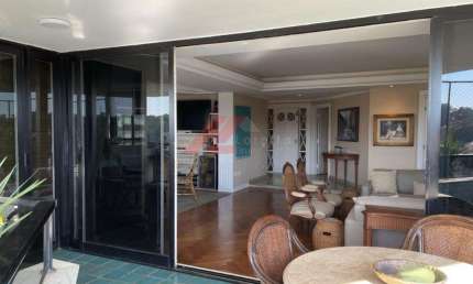 Apartamento de Luxo no Real Parque: 4 quartos, 4 suítes, 3 salas, 6 banheiros, 6 vagas de garagem - São Paulo-SP
