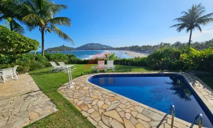 Imponente Casa em Condomínio à Venda em Guarujá-SP, Balneário Praia do Pernambuco: 4 Quartos, 1 Suíte, 1 Sala, 5 Banheiros, 4 Vagas, 426,54 m².