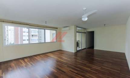 Apartamento de Luxo para Locação no Itaim Bibi, São Paulo-SP: 3 Quartos, 1 Suíte, 1 Sala, 3 Banheiros, 2 Vagas de Garagem, 160m².