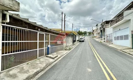 Oportunidade única: Casa à venda em Osasco-SP, Jardim das Flores, 3 quartos, 2 banheiros, 2 vagas de garagem!
