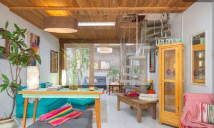 Casa Comercial com 5 Salas e 4 Banheiros em Indianópolis, São Paulo-SP: Venda ou Locação! Estuda permuta até 300.000