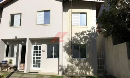 Casa em Condomínio de Alto Padrão em Cotia-SP - 3 Quartos, 1 Suíte, 2 Vagas - Imperdível!