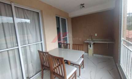 Imperdível: Apartamento à venda em Cotia-SP, 3 quartos, 1 suíte, 2 vagas de garagem no Jardim Torino