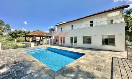 Imóvel de alto padrão em condomínio de luxo: casa com 5 quartos e 4 suítes em Carapicuíba-SP, Residencial Euroville