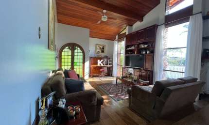 Casa com 4 quartos à venda na Rua Elesbão Pinto da Luz, --, Jardim Atlântico, Florianópolis por R$ 1.500.000