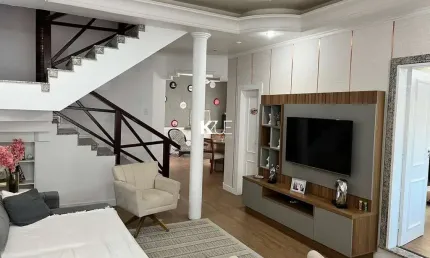Casa com 4 quartos à venda na Rua José Abreu, --, Canto, Florianópolis por R$ 1.800.000