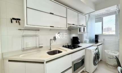 Apartamento com 2 quartos à venda na Rua General Estilac Leal, --, Coqueiros, Florianópolis por R$ 780.000
