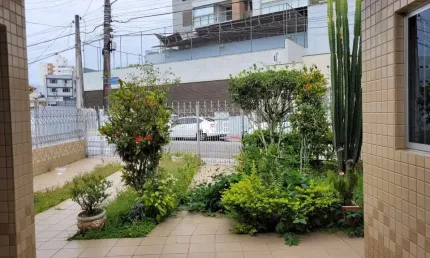 Casa com 4 quartos à venda na Rua Raimundo Correia, --, Estreito, Florianópolis por R$ 1.600.000