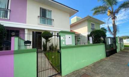 Casa com 3 quartos à venda na Rua Azálea Rosa, --, Campeche, Florianópolis por R$ 1.045.000