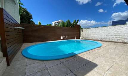 Casa com 4 quartos à venda na Daria Marize Koerich, --, Praia Comprida, São José por R$ 995.000