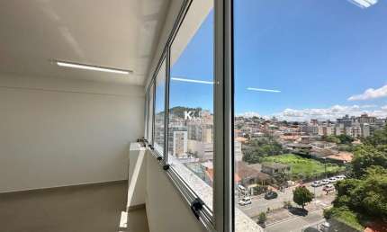 Sala comercial à venda na Avenida Almirante Tamandaré, --, Coqueiros, Florianópolis por R$ 310.000