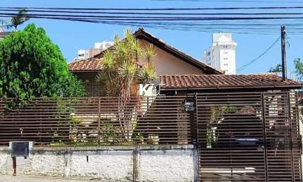 Casa com 3 quartos à venda na Rua Professora Antonieta de Barros, --, Canto, Florianópolis por R$ 1.100.000